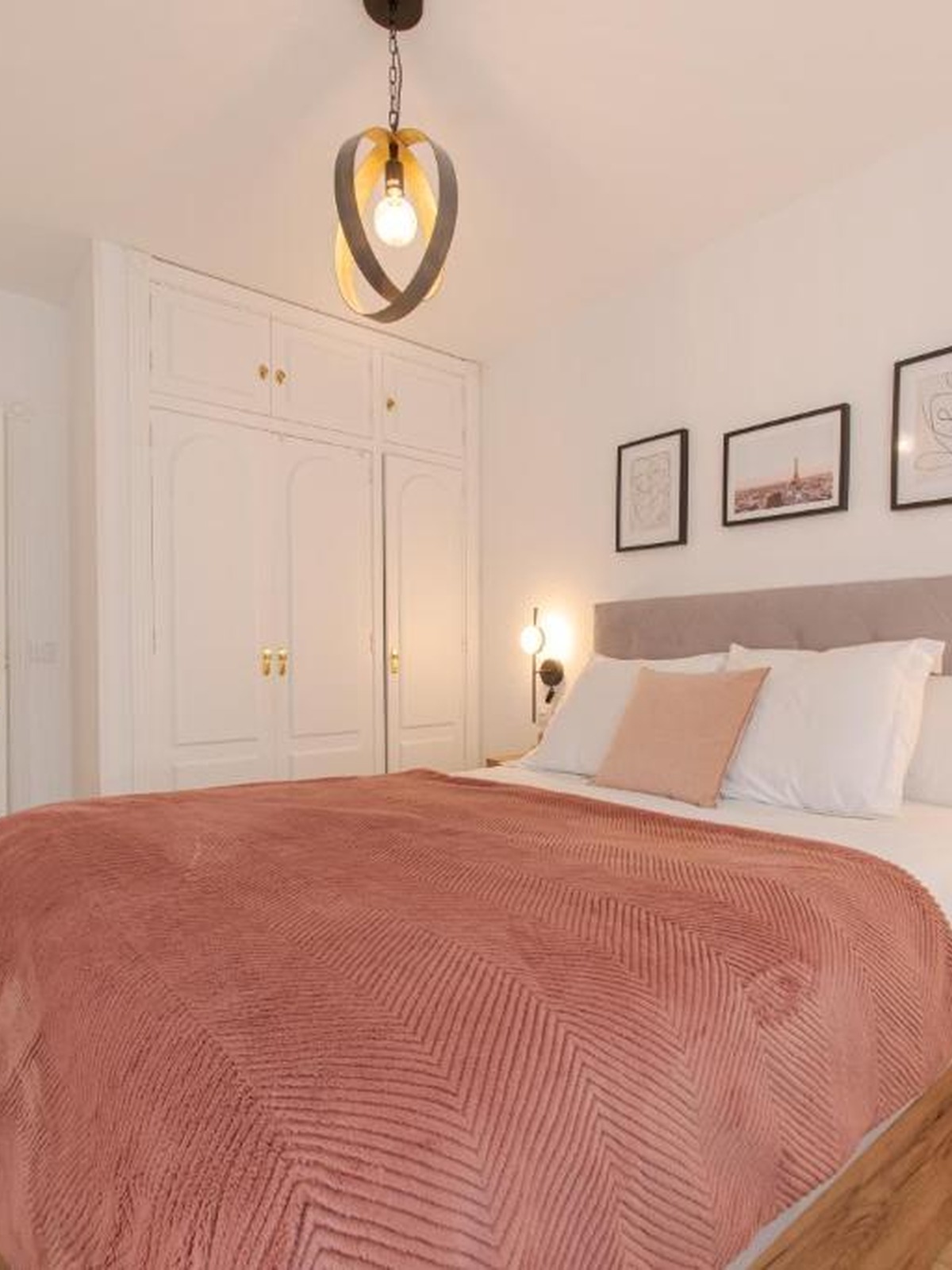 Dormitorio de un apartamento ABAL en Alicante
